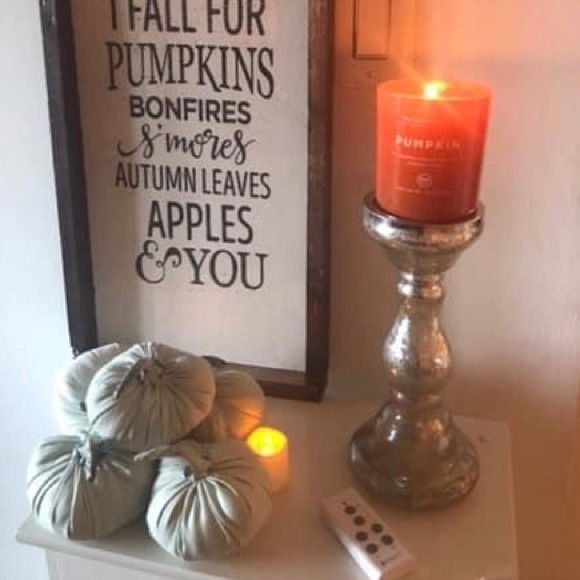 set of 5 mini suede fabric pumpkins 🎃🎃🎃 - Picture 2 of 2